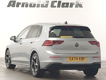 Used Volkswagen Golf 2024 for sale - 77454147: Photo