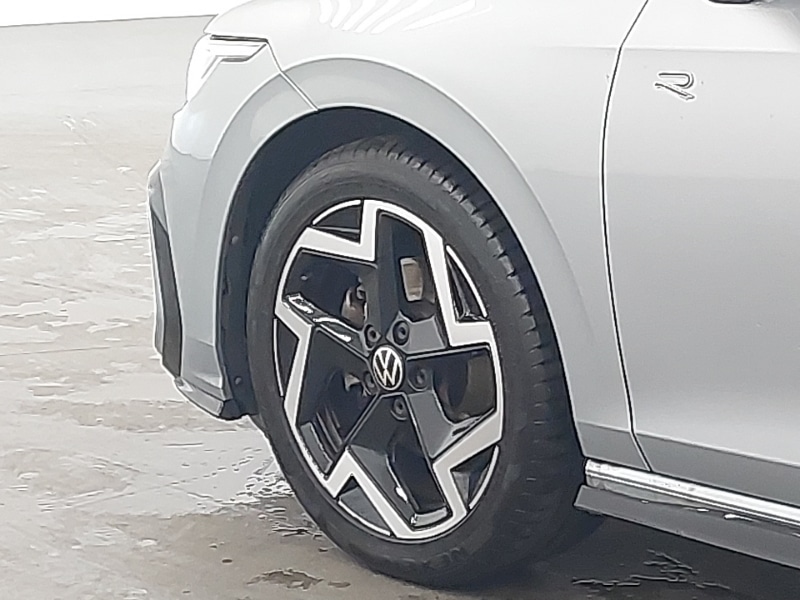 Used Volkswagen Golf 2024 for sale - 77454147: Photo 9