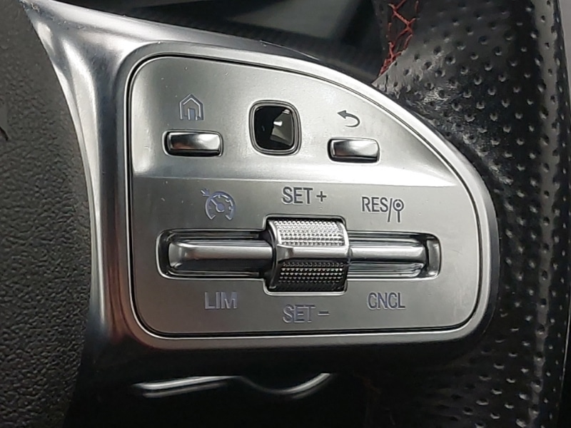 Used Mercedes-Benz A-Class 2018 for sale - 77623418: Photo 16