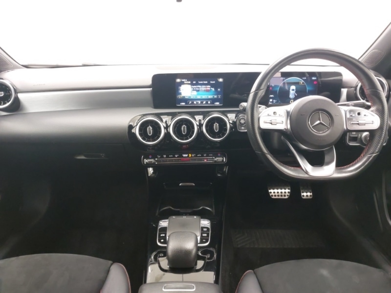 Used Mercedes-Benz A-Class 2018 for sale - 77623418: Photo 2