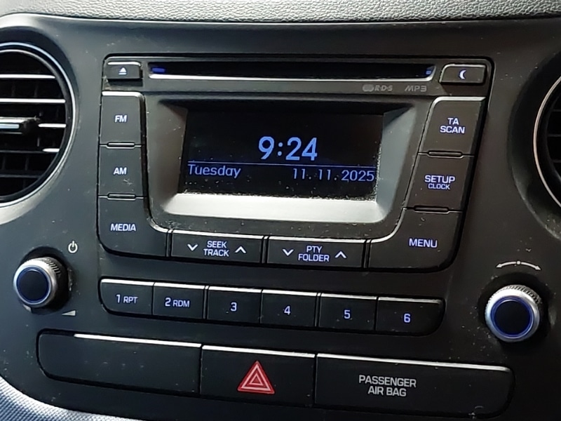 Used Hyundai i10 2014 for sale - 76628769: Photo 17