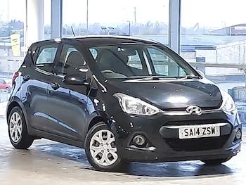 Used Hyundai i10 2014 for sale - 76628769: Photo