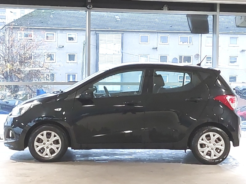 Used Hyundai i10 2014 for sale - 76628769: Photo 4