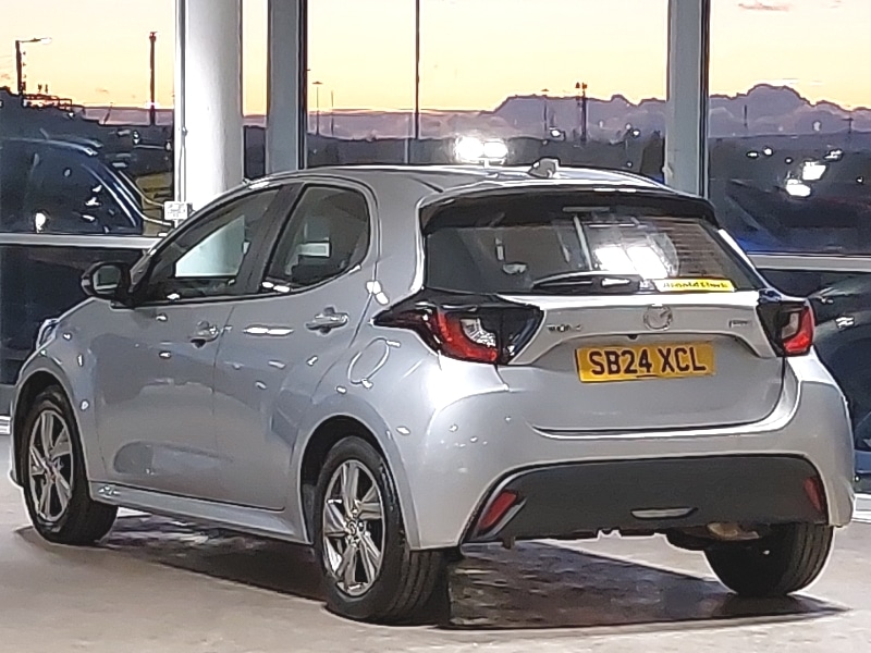 Used Mazda Mazda2 HYBRID 2024 for sale - 77366320: Photo 3