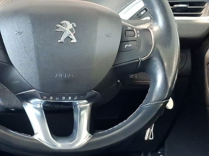 Used Peugeot 208 2019 for sale - 78114093: Photo 11