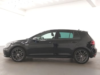 Used Volkswagen Golf 2016 for sale - 76506802: Photo