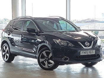 Used Nissan Qashqai 2015 for sale - 75768068: Photo
