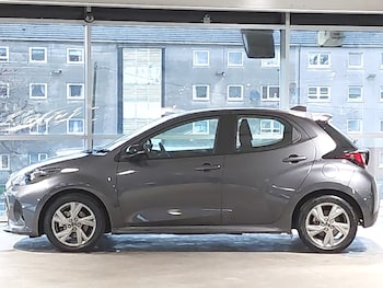 Used Mazda Mazda2 HYBRID 2024 for sale - 76911580: Photo