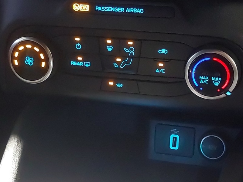 Used Ford Focus 2019 for sale - 76987361: Photo 13