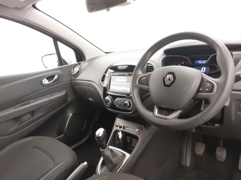 Used Renault Captur 2019 for sale - 76737051: Photo 19