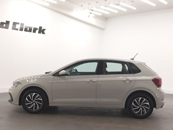 Used Volkswagen Polo 2023 for sale - 78827501: Photo