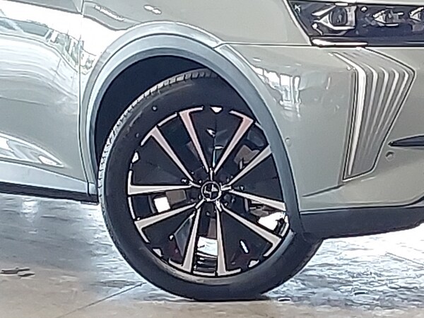 Used DS Automobiles DS 7 2025 for sale - 75702101: Photo 9