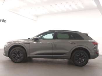 Used Audi Q8 2024 for sale - 74809456: Photo