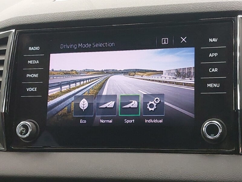 Used Skoda Karoq 2018 for sale - 77605841: Photo 19