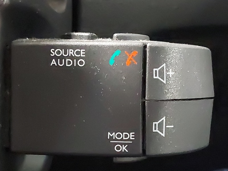 Used Renault Captur 2017 for sale - 76556327: Photo 15