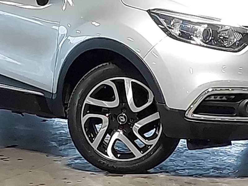 Used Renault Captur 2017 for sale - 76556327: Photo 9