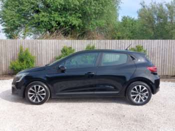 Used Renault Clio 2021 for sale - 74660948: Photo