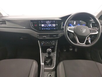 Used Volkswagen Polo 2024 for sale - 78704120: Photo