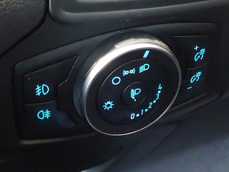 Used Ford Focus 2018 for sale - 76183478: Photo 19