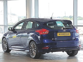 Used Ford Focus 2018 for sale - 76183478: Photo 3