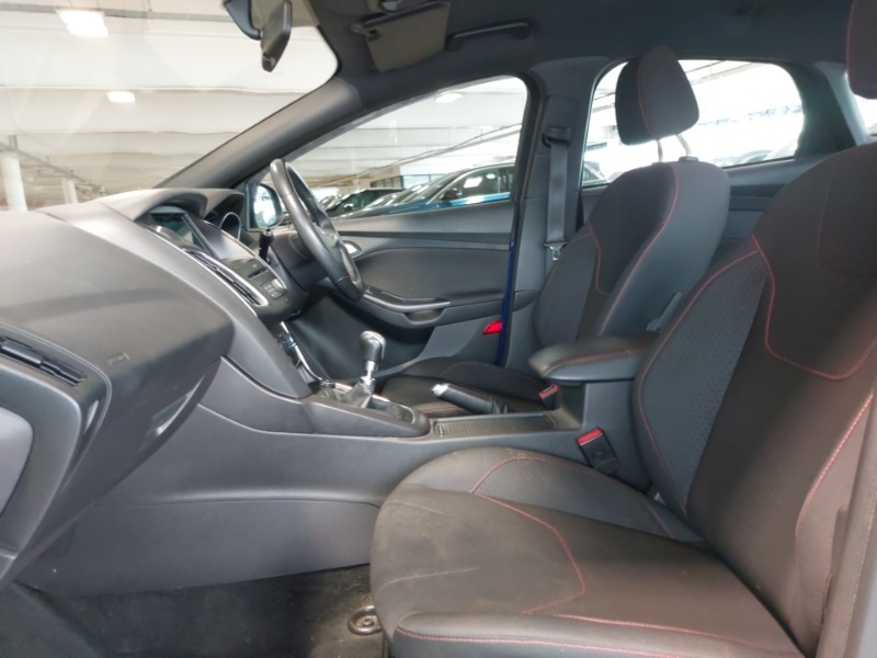 Used Ford Focus 2018 for sale - 76183478: Photo 5
