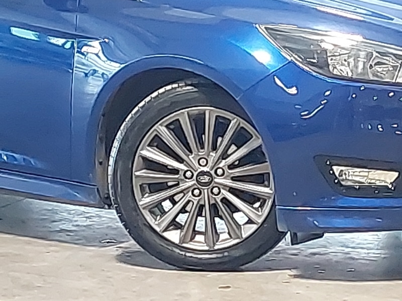 Used Ford Focus 2018 for sale - 76183478: Photo 9