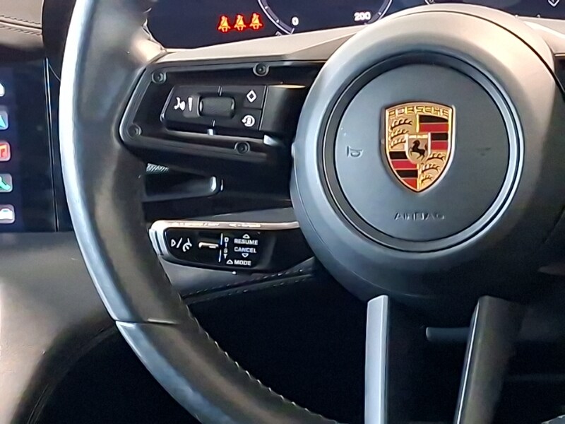 Used Porsche Taycan 2023 for sale - 78155989: Photo 10