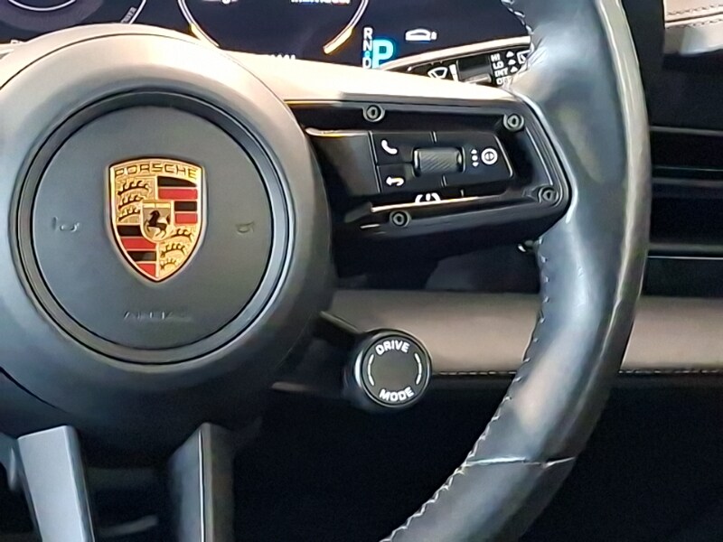 Used Porsche Taycan 2023 for sale - 78155989: Photo 11