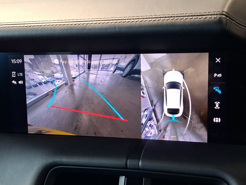 Used Porsche Taycan 2023 for sale - 78155989: Photo 14