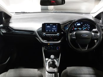 Used Ford Fiesta 2018 for sale - 76403797: Photo