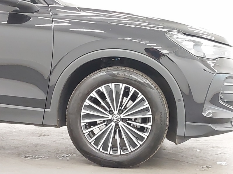 Used Volkswagen Tiguan 2024 for sale - 76795395: Photo 12