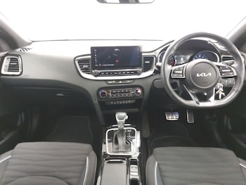 Used Kia Ceed 2024 for sale - 76195288: Photo 2