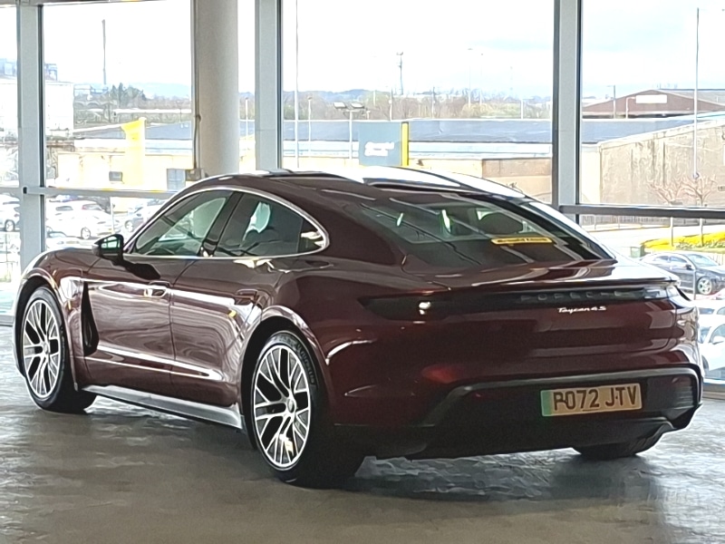 Used Porsche Taycan 2022 for sale - 78151385: Photo 3