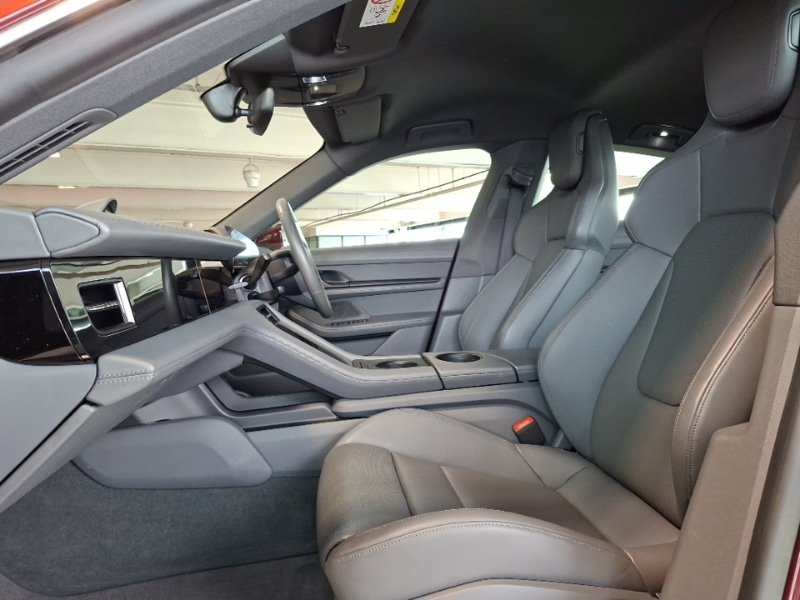 Used Porsche Taycan 2022 for sale - 78151385: Photo 5