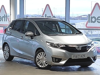 Used Honda Jazz 2017 for sale - 77475921: Photo
