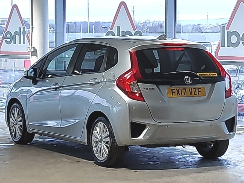 Used Honda Jazz 2017 for sale - 77475921: Photo 3