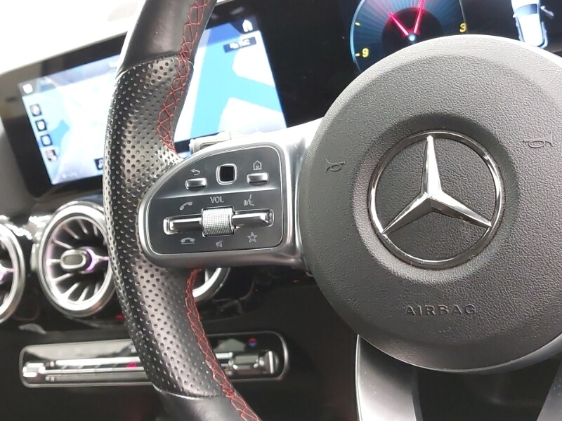 Used Mercedes-Benz EQA 2021 for sale - 76321231: Photo 11