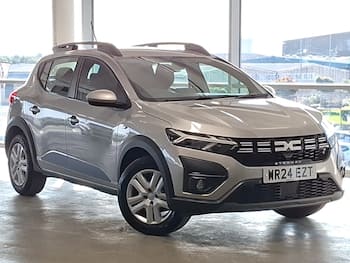 Used Dacia Sandero Stepway 2024 for sale - 79618519: Photo