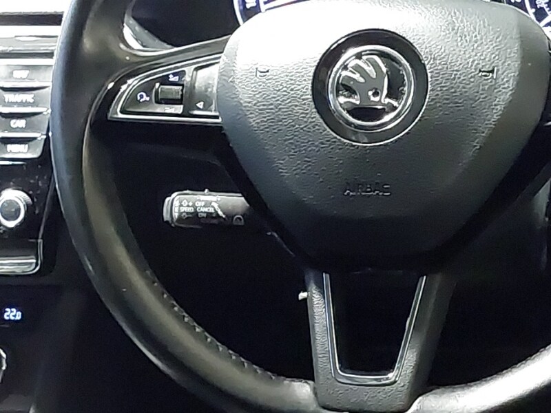 Used Skoda Superb 2017 for sale - 77475917: Photo 10