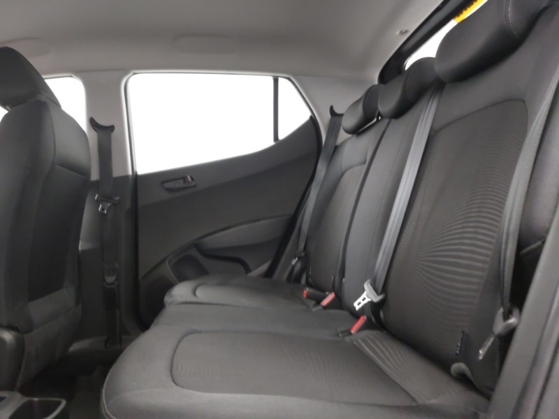 Used Hyundai i10 2019 for sale - 76644170: Photo 6