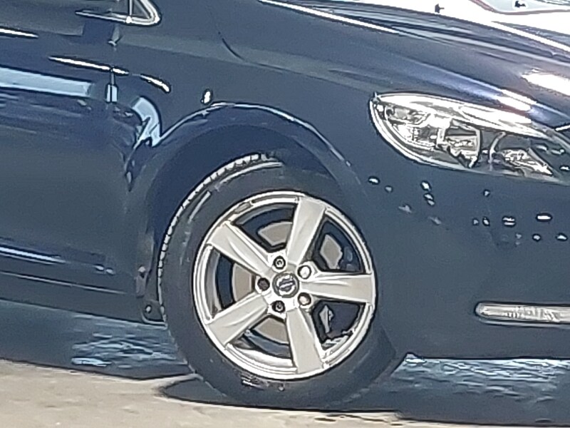 Used Volvo V40 2015 for sale - 77544390: Photo 9