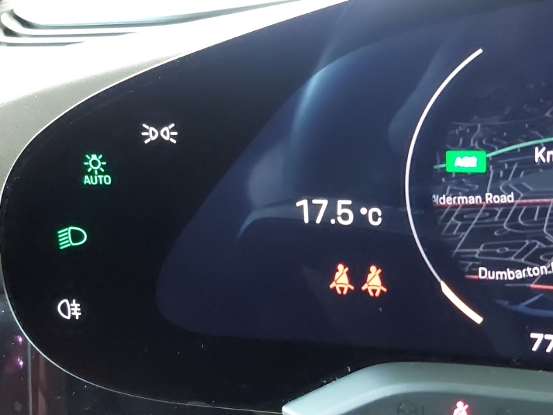 Used Porsche Taycan 2020 for sale - 76451030: Photo 16