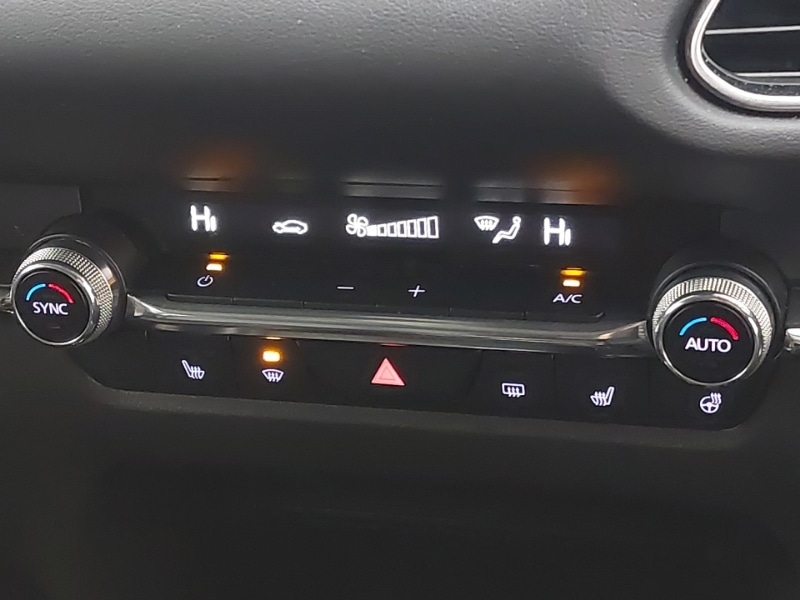 Used Mazda CX-30 2023 for sale - 77352569: Photo 15