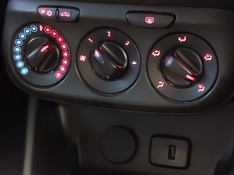 Used Vauxhall Corsa 2016 for sale - 77596293: Photo 13