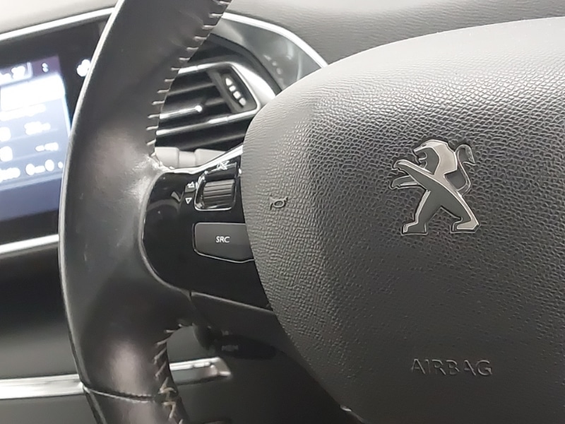 Used Peugeot 308 2016 for sale - 76628766: Photo 11