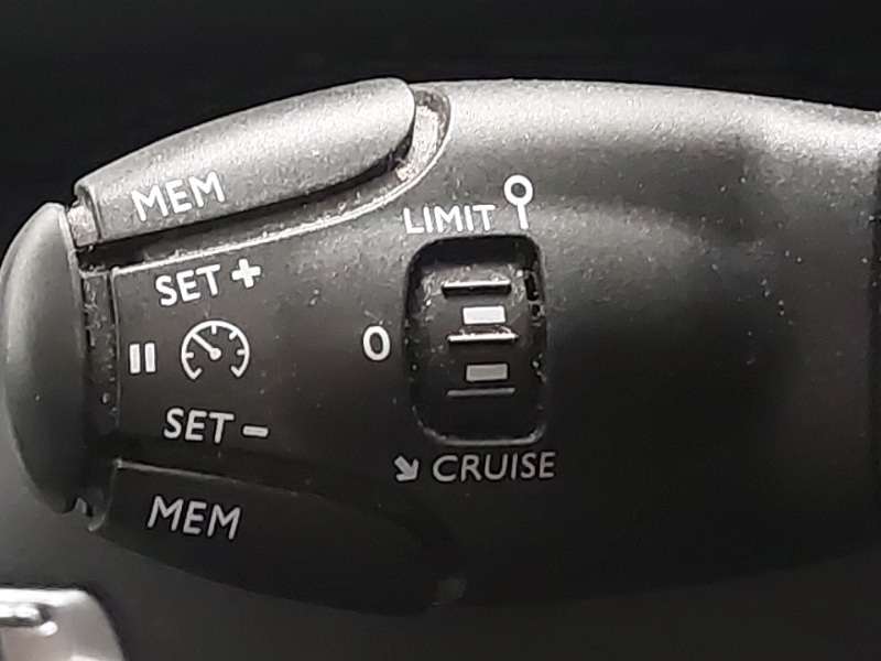 Used Peugeot 308 2016 for sale - 76628766: Photo 16