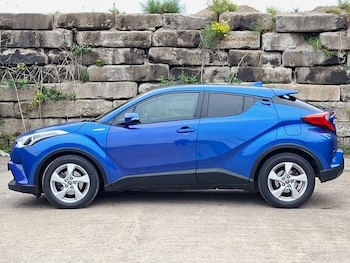 Used Toyota C-HR 2018 for sale - 78933082: Photo