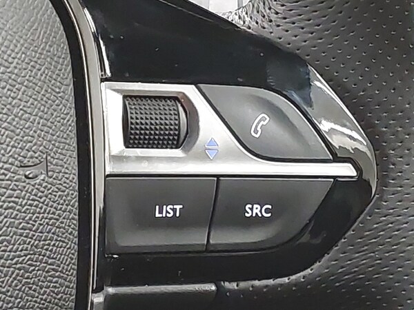Used Peugeot 2008 2021 for sale - 76199121: Photo 14