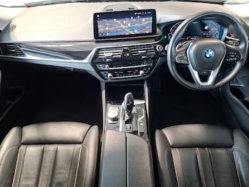 Used BMW 5 Series 2023 for sale - 78580294: Photo