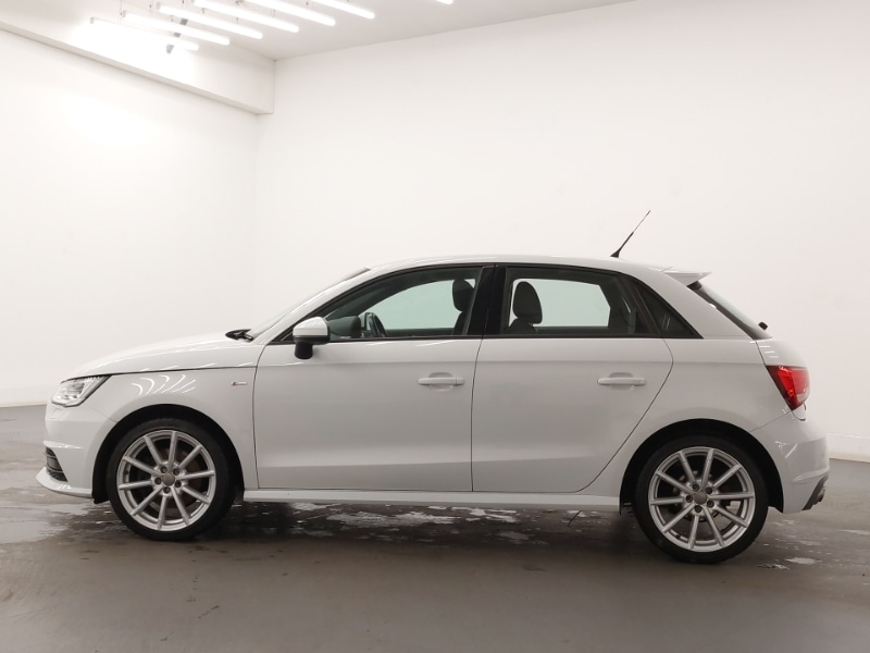 Used Audi A1 2018 for sale - 76498080: Photo 4